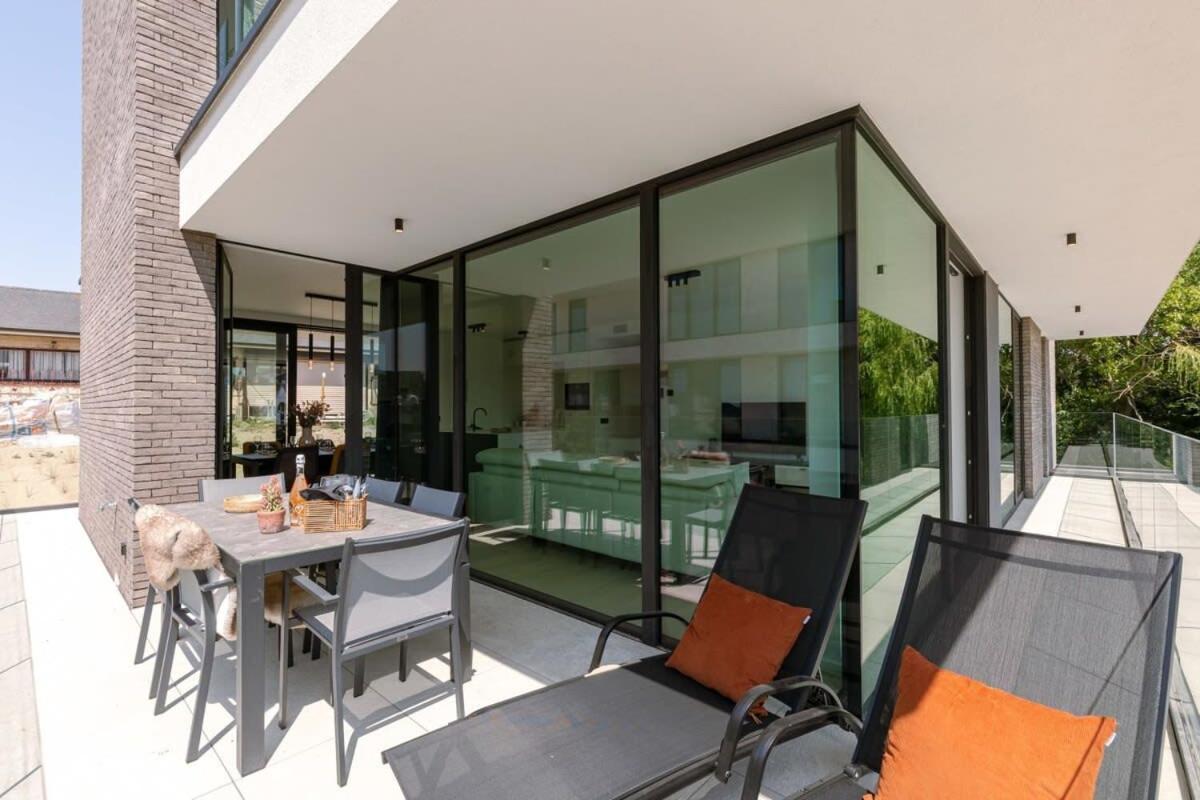 New, Luxurious And Modern Apartment With Private Parking Koksijde Exterior photo
